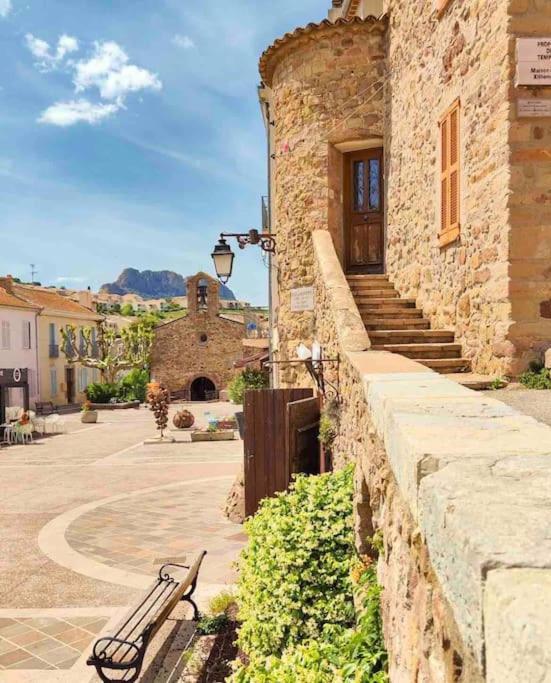 Villa Alisa Avec Piscine Privee Roquebrune-sur-Argens Exterior foto
